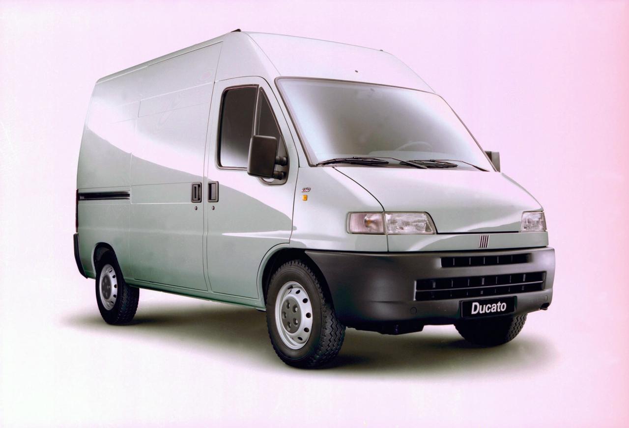 Fiat - Ducato-15 Furgão 2.8 Diesel - 1998 - Diesel